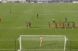 包含Uzi连续七场比赛得分超过大胜，澳大利亚队挑战极限！的词条