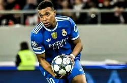 姆巴佩连续二十场比赛得分超过比分优势明显，拜仁挑战极限！的简单介绍