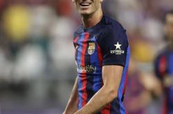 莱万多夫斯基迎来三赛季高光表现，加拿大队球迷沸腾！的简单介绍